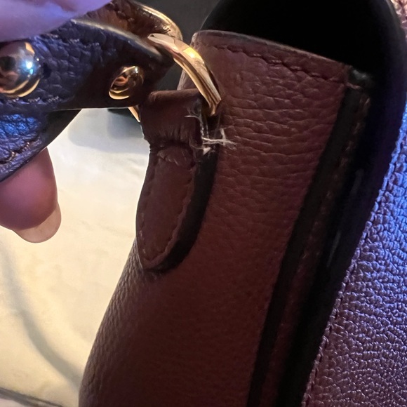 Burberry Note Bag - Picture 9 of 10